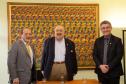Em reunião nesta sexta-feira (20) com o presidente da Junta Comercial do Paraná (Jucepar), Ardisson Akel, o prefeito Rafael Greca determinou que haja pressa na implantação e na integração de Curitiba à Rede Nacional para a Simplificação do Registro e da Legalização de Empresas e Negócios (Redesim).Curitiba, 20/01/2017Foto:Joel Rocha/SMCS