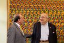 Em reunião nesta sexta-feira (20) com o presidente da Junta Comercial do Paraná (Jucepar), Ardisson Akel, o prefeito Rafael Greca determinou que haja pressa na implantação e na integração de Curitiba à Rede Nacional para a Simplificação do Registro e da Legalização de Empresas e Negócios (Redesim).Curitiba, 20/01/2017Foto:Joel Rocha/SMCS