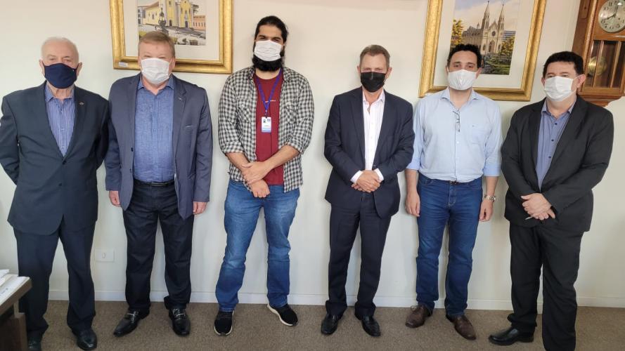 CRA E JUNTA COMERCIAL