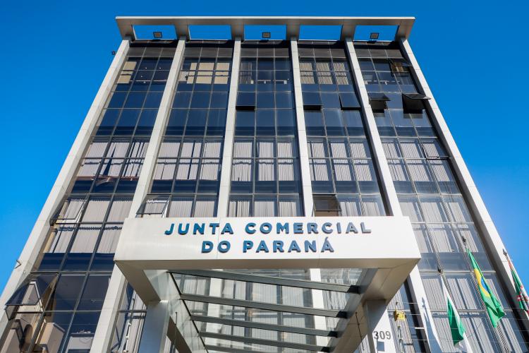 26 minutos a menos: Paraná reduz tempo de abertura de empresas para 8h e 29 minutos
