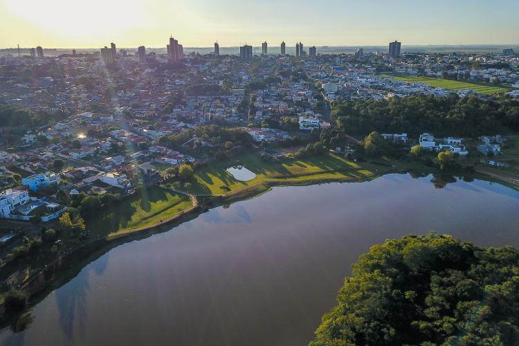 Paraná é o estado com mais atividades dispensadas de alvará no Brasil