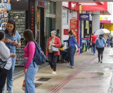 Paraná fecha dezembro como 3º estado mais rápido para se abrir empresa