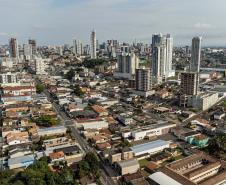 Paraná renova recorde e tempo médio de abertura de empresas cai para menos de 10 horas