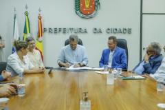 Jucepar e Prefeitura de Maringá renovam parceria para fortalecer ambiente de negócios 