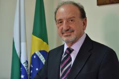 O presidente da Junta Comercial do Paraná (Jucepar) e da Associação Nacional de Juntas Comerciais (ANPREJ), Ardisson Naim Akel, será um dos palestrantes da 11ª edição do Corporate Registers Fórum (CRF), que será realizado na próxima semana no Rio de Janeiro (RJ). Este ano, o Brasil estréia como anfitrião do evento que reunirá representantes de todo o mundo que atuam na área de registro empresarial. 