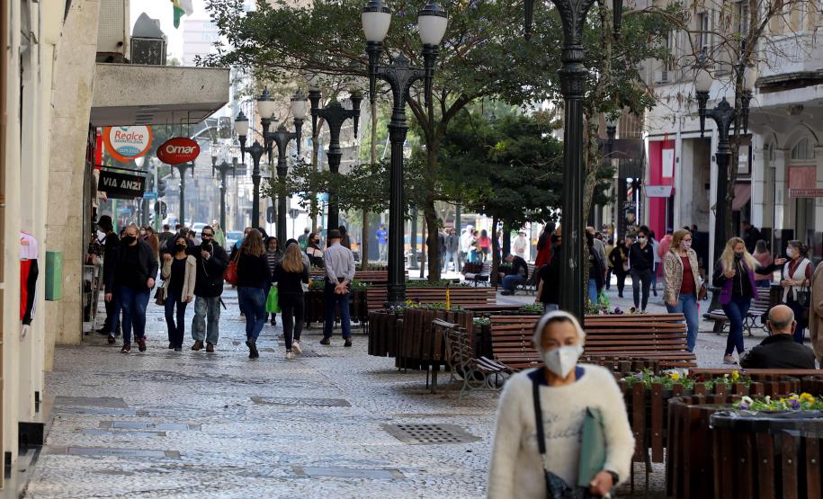 Com 1 dia e 9 horas, Paraná é destaque em ranking que avalia tempo de abertura de empresas