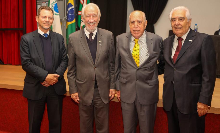 III Ranking das 100 maiores Sociedades Anônimas do Paraná