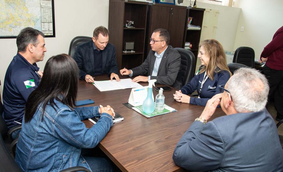 Parceria entre Detran-PR e Jucepar agiliza transferência de veículos de pessoas jurídicas