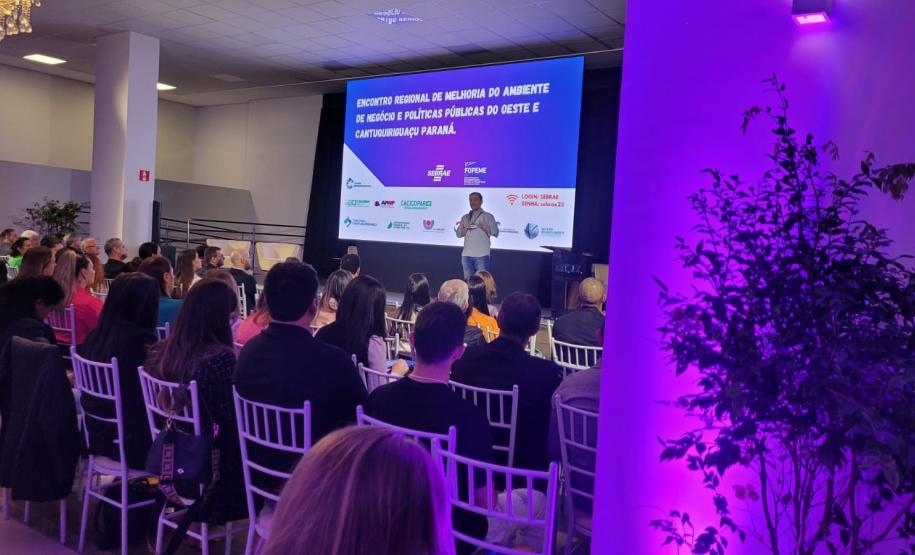 Estado e Sebrae apresentam Decreto de Baixo Risco em Evento em Cascavel