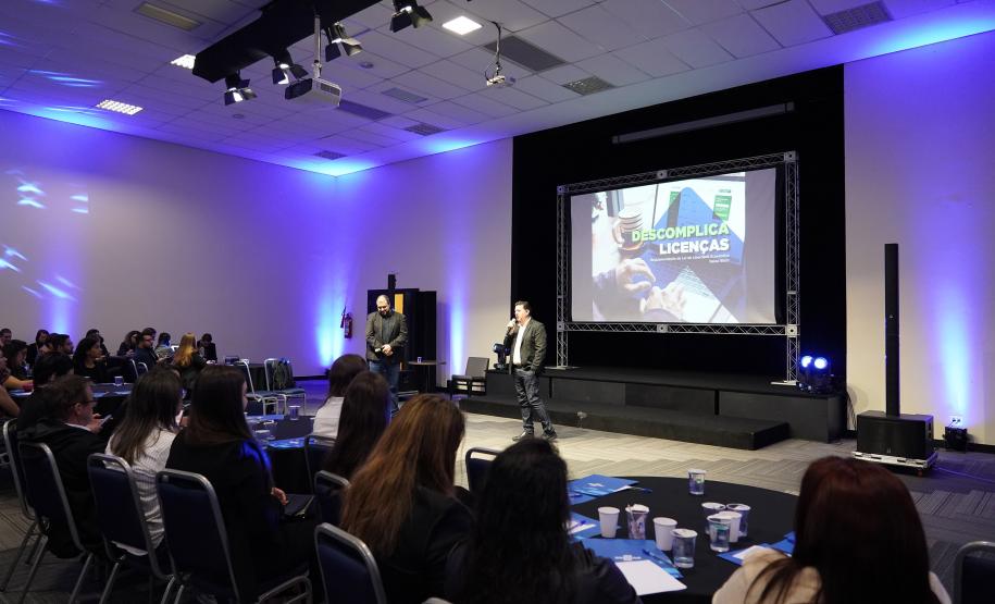 Cidades dos Campos Gerais recebem orientações sobre Decreto do Baixo Risco