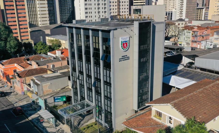 Junta Comercial do Paraná inaugura nova sede no Centro de Curitiba