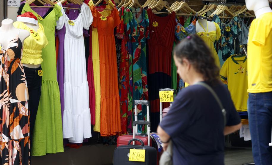 Cerca de 17 mil empresas já foram beneficiadas pelo Selo do Baixo Risco no Paraná