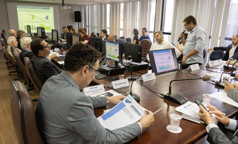 Estado vai reforçar suporte a municípios para agilizar ainda mais a abertura de empresas