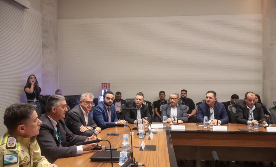 reunião Descomplica PR