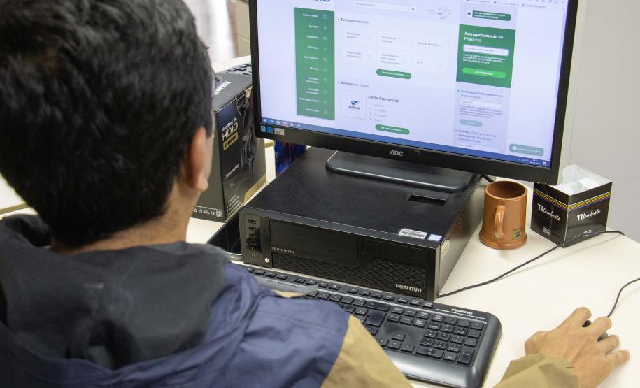 Paraná alcança marca inédita na velocidade de abertura de empresas em 2024