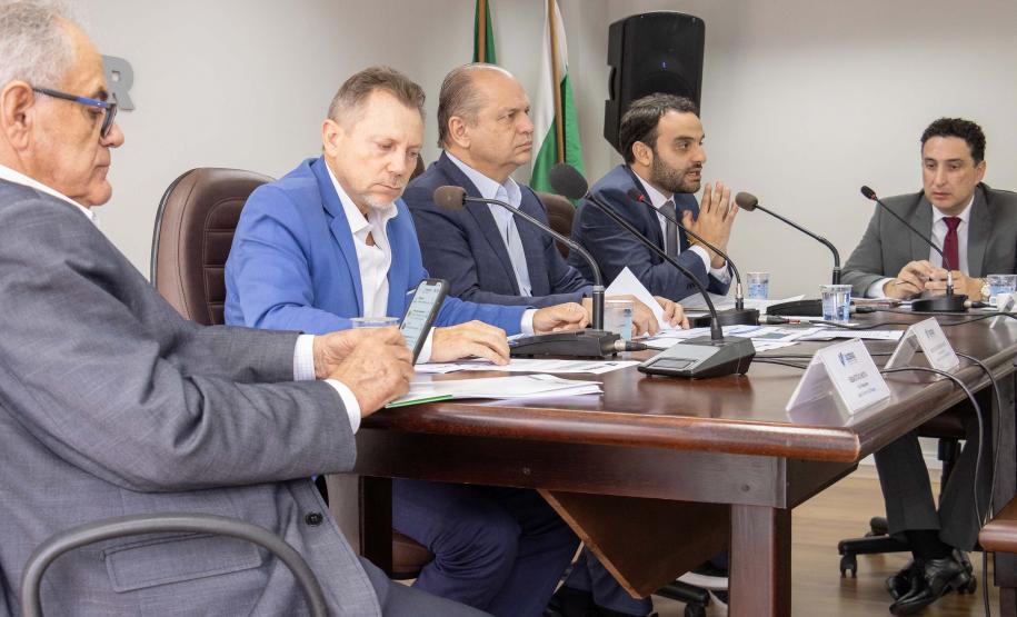 Jucepar aprova descarte de mais de 20 milhões de documentos físicos