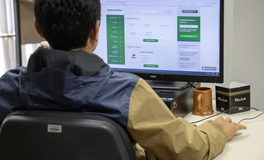 Com 54 mil novas empresas em 2025, Paraná bate a marca de 1,8 milhão de negócios ativos