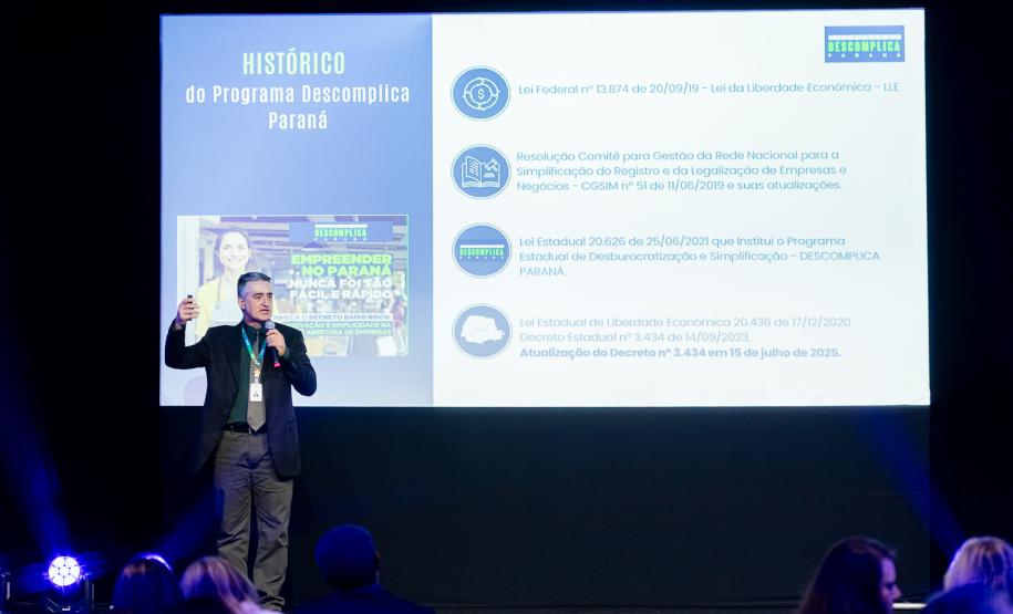 Gestores conhecem atualizações que estão modernizando a abertura de empresas no Paraná