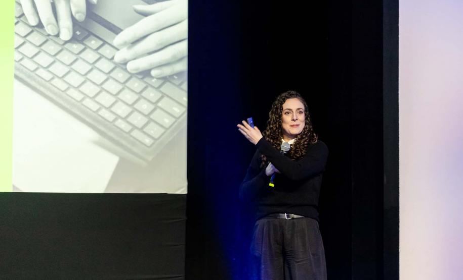 Gestores conhecem atualizações que estão modernizando a abertura de empresas no Paraná