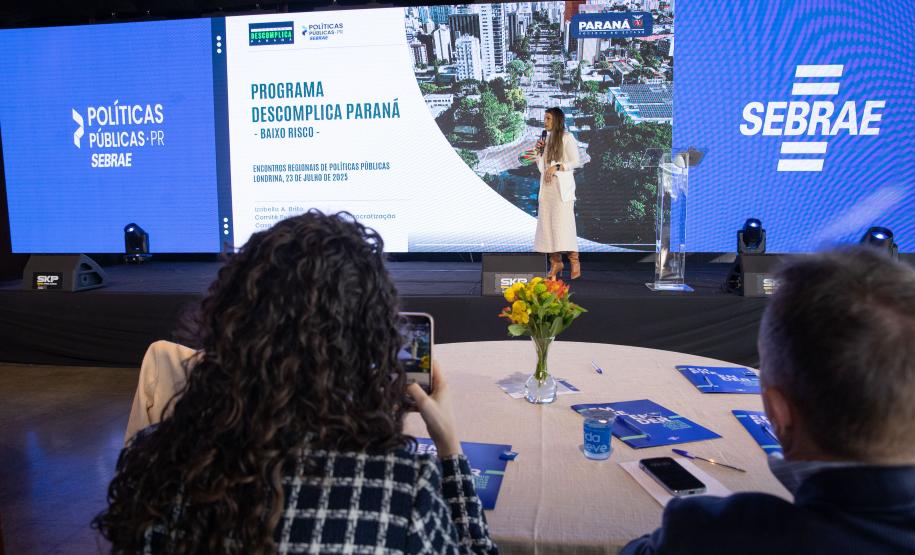 Gestores conhecem atualizações que estão modernizando a abertura de empresas no Paraná