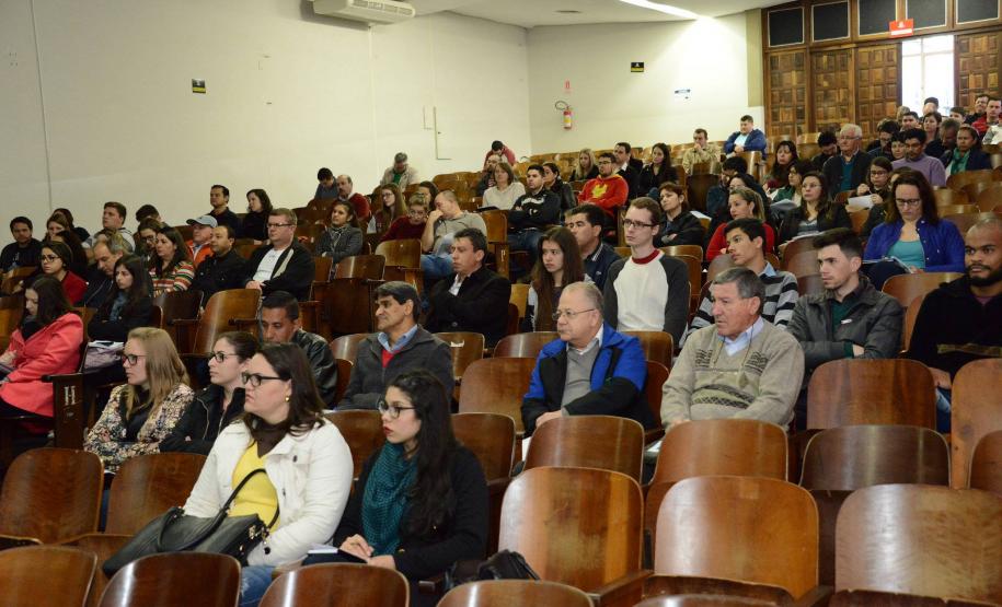 Junta Comercial leva aulas do Academia Empresa Fácil a Guarapuava