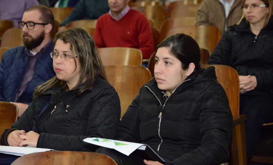 Junta Comercial leva aulas do Academia Empresa Fácil a Guarapuava