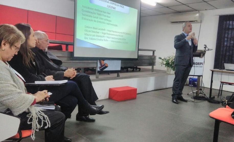 Santo Antônio da Platina recebe equipe do Academia Empresa Fácil Santo Antônio da Platina recebe equipe do Academia Empresa Fácil