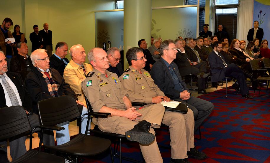 Curitiba passa a integrar o programa Empresa Fácil Paraná