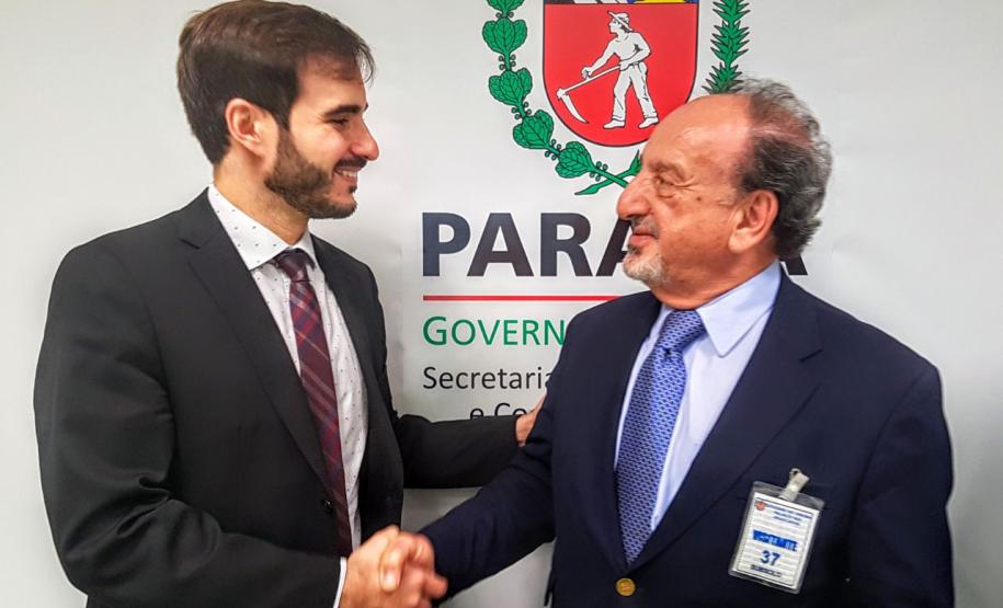 Presidente da Jucepar recebe Secretário Especial da Micro e Pequena Empresa Presidente da Jucepar recebe Secretário Especial da Micro e Pequena Empresa