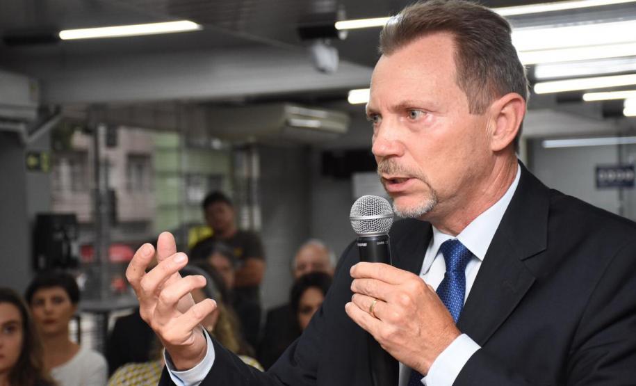 028 Diretoria também assina termo