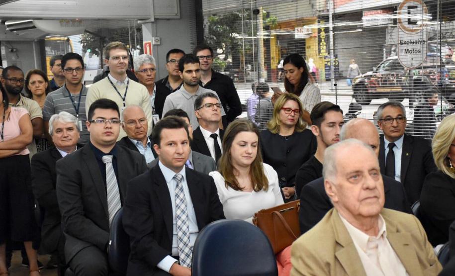 029 Diretoria também assina termo