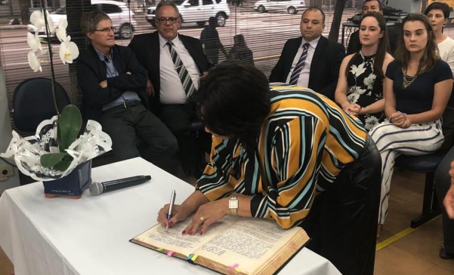 048 Diretoria também assina termo