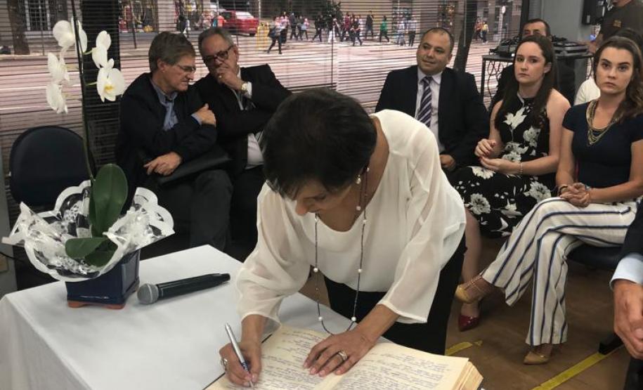 070 Diretoria também assina termo