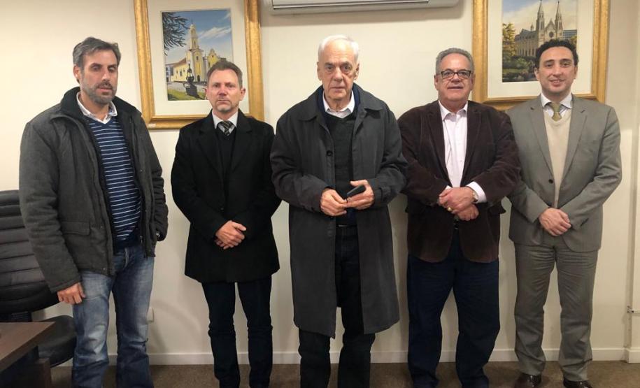 Visita Secretário Diretoria recebe secretário da pasta.