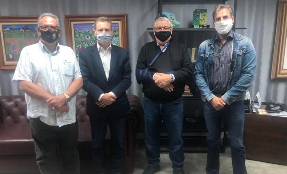 Visita Faep Diretoria da Jucepar realiza visita à Federação da Agricultura do Paraná - FAEP