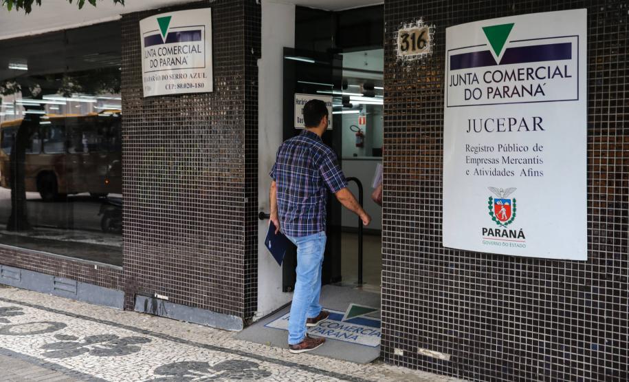 Junta Comercial do Paraná Paraná lidera ranking de abertura de empresas no País em fevereiro